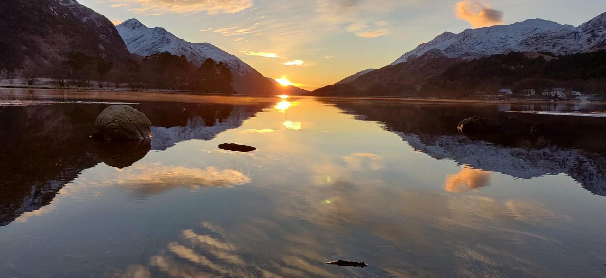 Number 4 Villa Glenfinnan Bagian luar foto